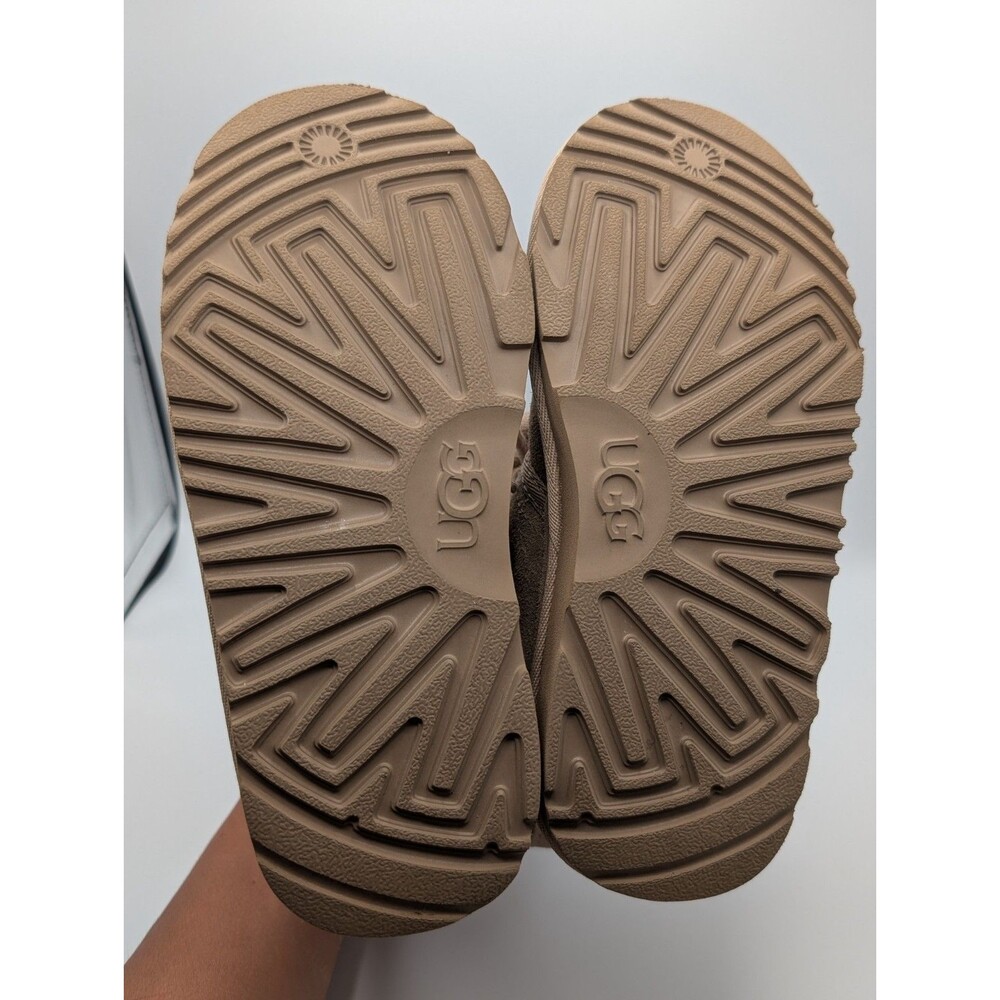 UGG Neumel II Kids Boots Size 1 Sand Suede Shearling Chukka Booties 1017320K - Picture 4 of 7